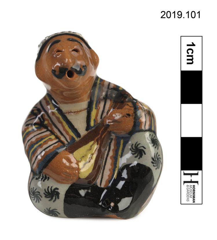 Frontal view of whole of Horniman Museum object no 2019.101