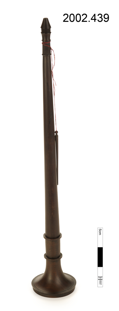 Image of 422.112-7 (Single) reedpipes with double (or quadruple) reeds with conical bore with fingerhole stopping