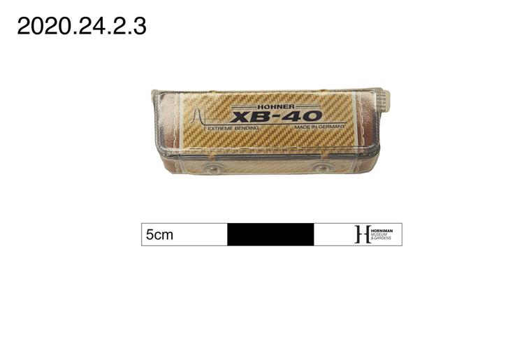 case (elements of musical instruments)