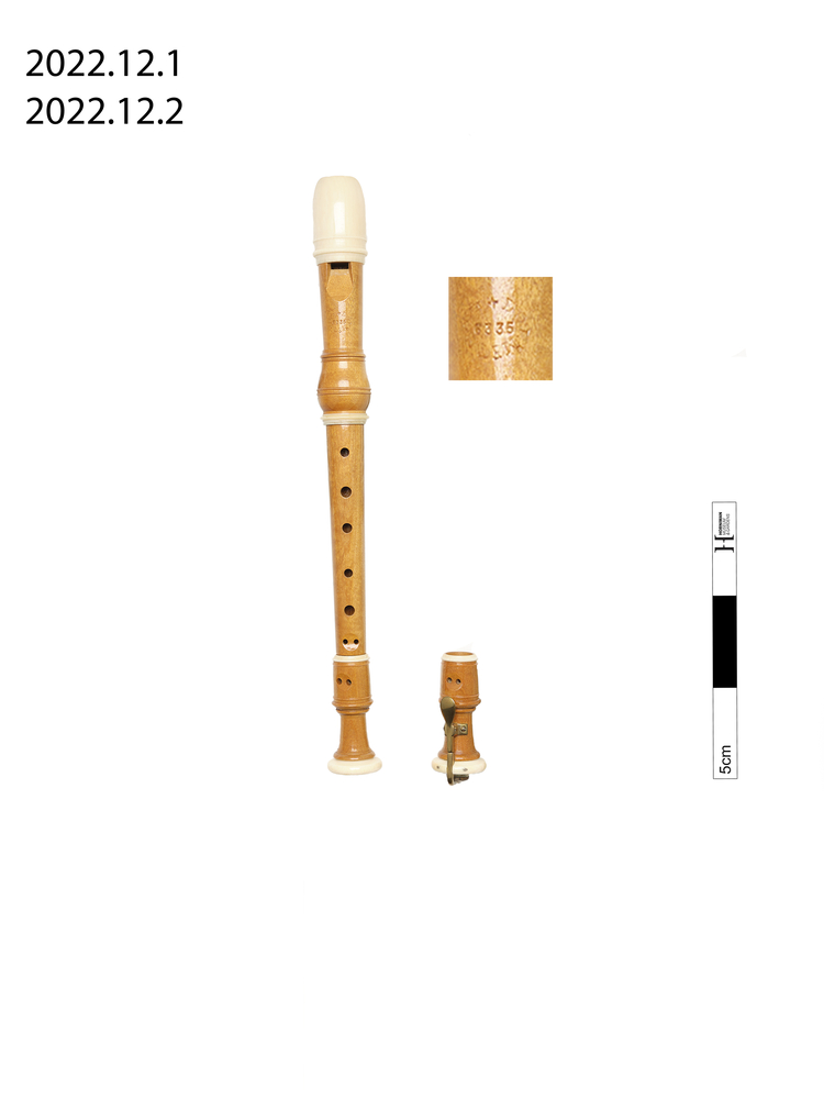 Image of 421.221.12 Open flutes with internal duct with fingerholes