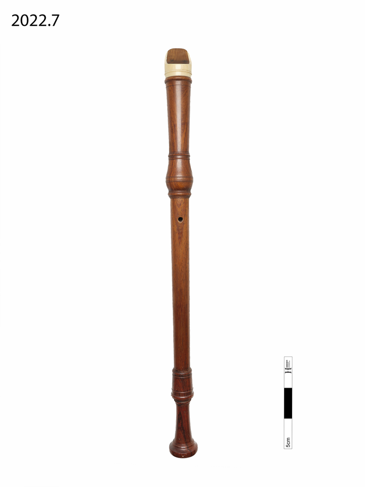 Image of 421.221.12 Open flutes with internal duct with fingerholes