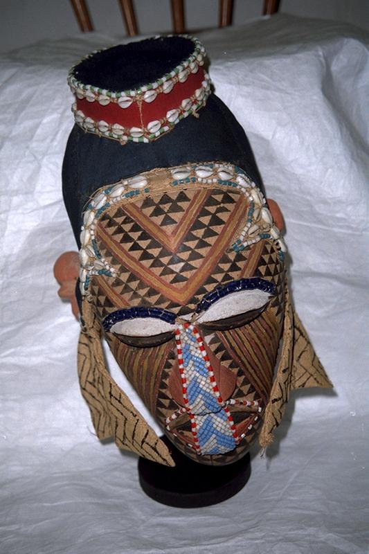 Image of mask (dance & live theatre)