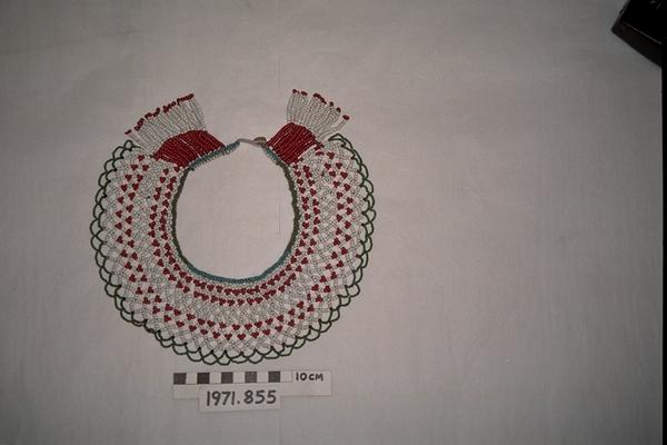 collar (neck ornaments (personal adornment))
