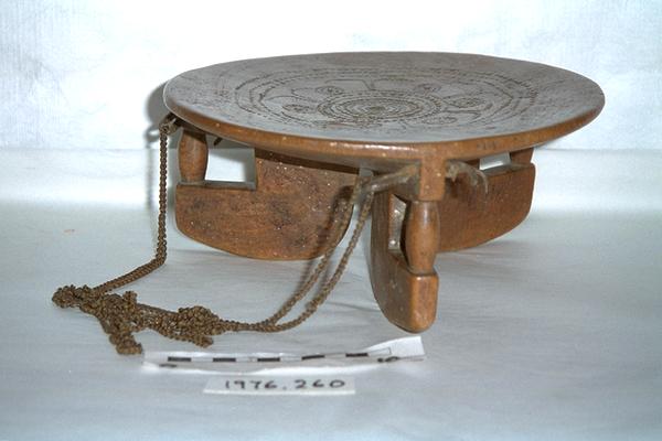image of stool (furniture)