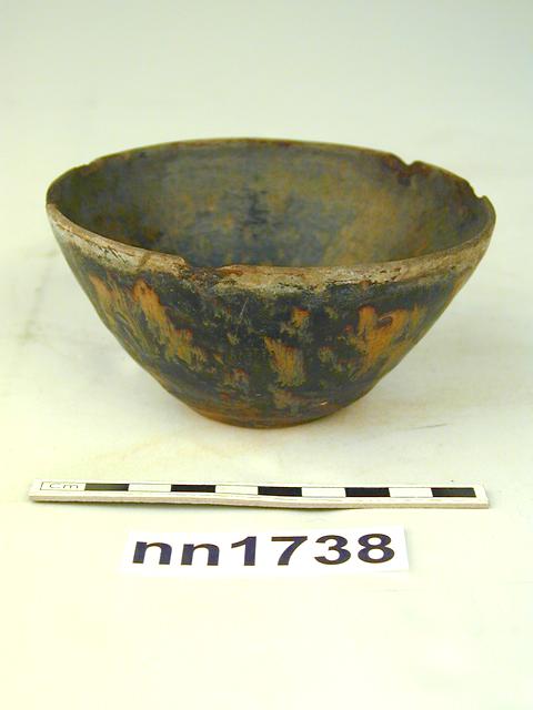 Frontal view of object no. nn1738.