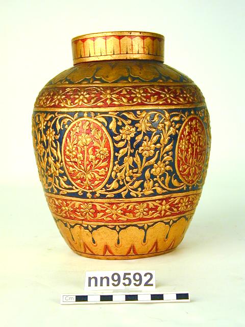 jar (containers); lid (containers)