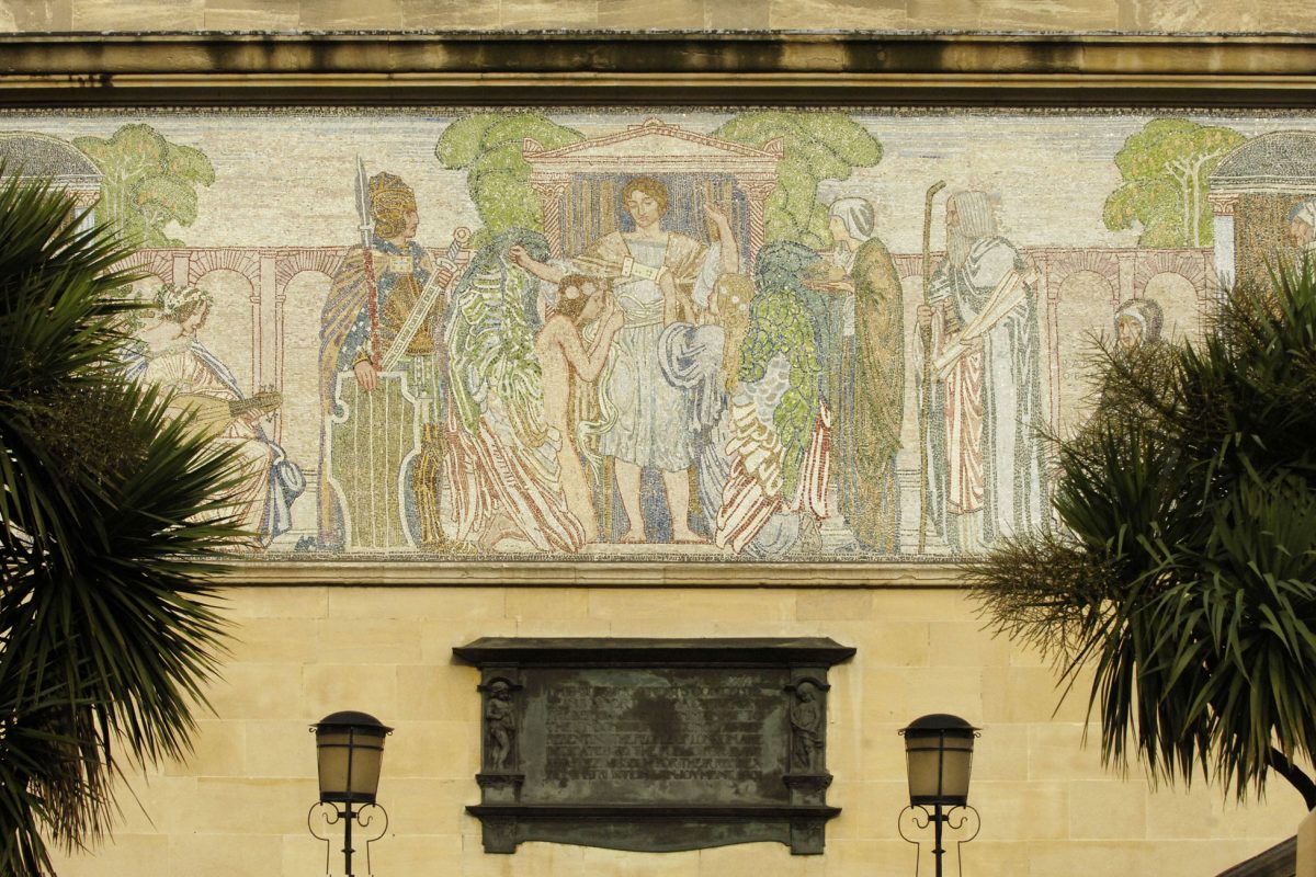 A close up of a mosaic on the Horniman museum