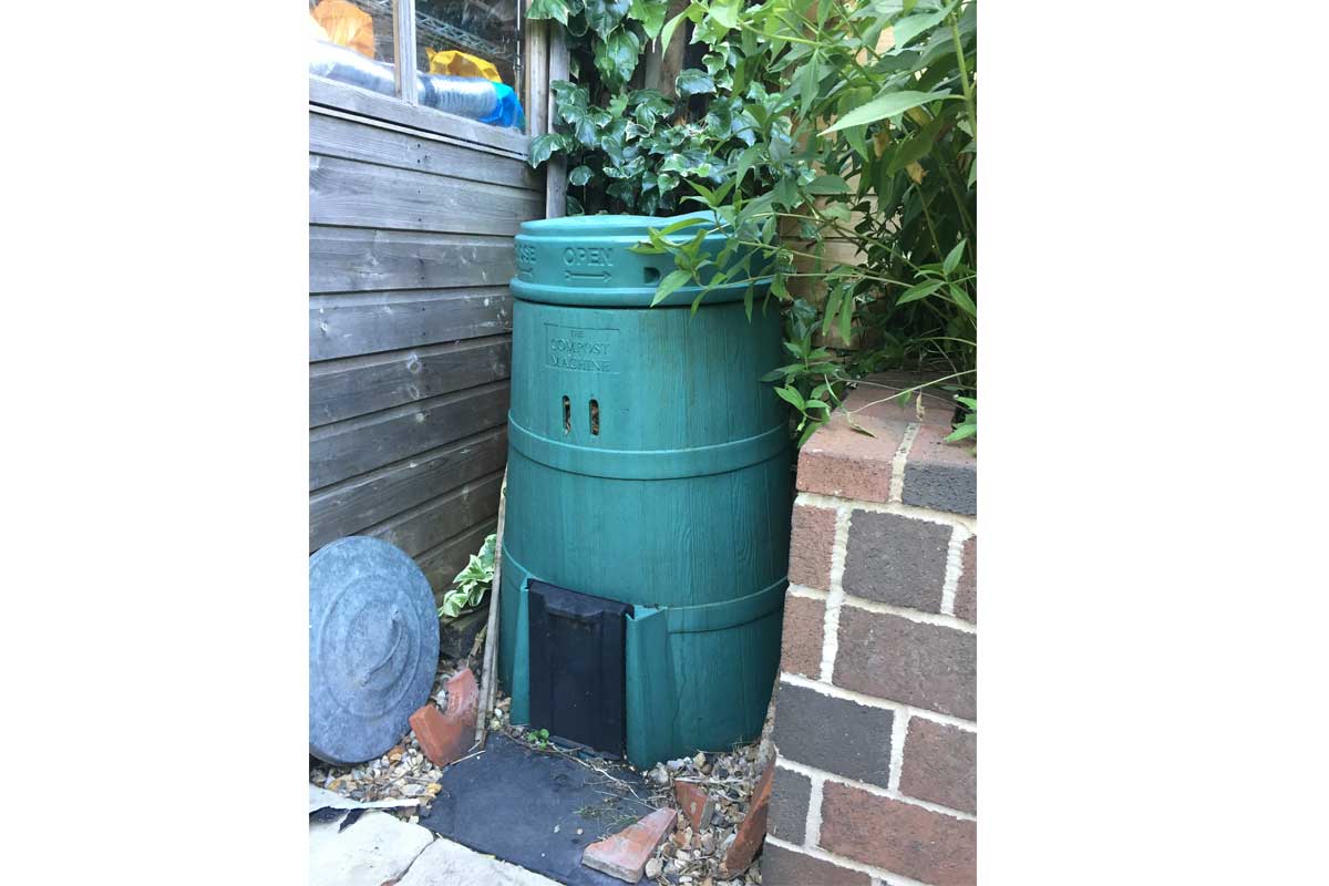 A green compost bin